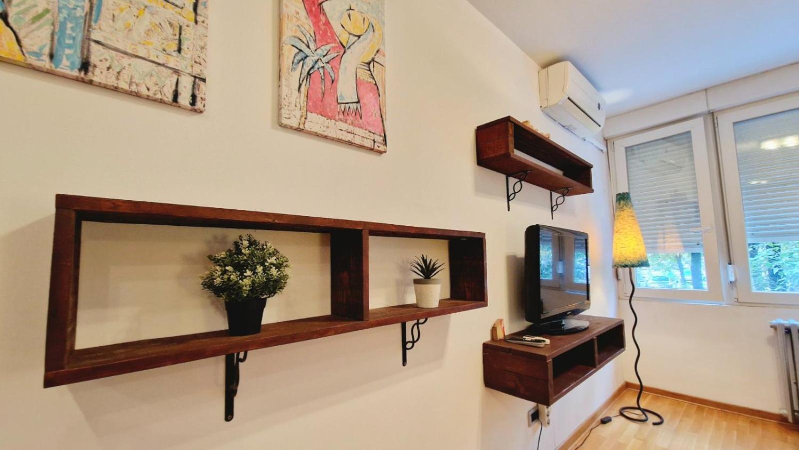 Eliot Apartment