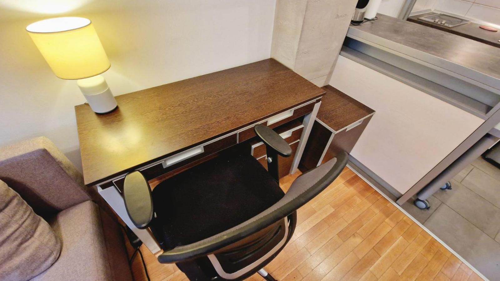 Eliot Apartment *